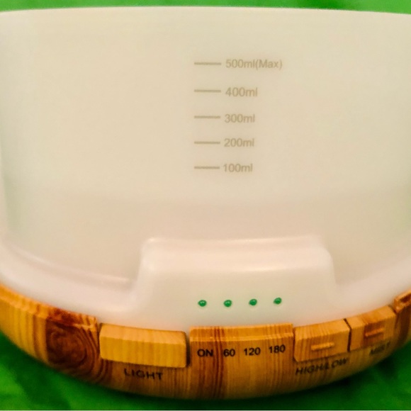 Essential oil diffuser ! - Picture 5 of 6